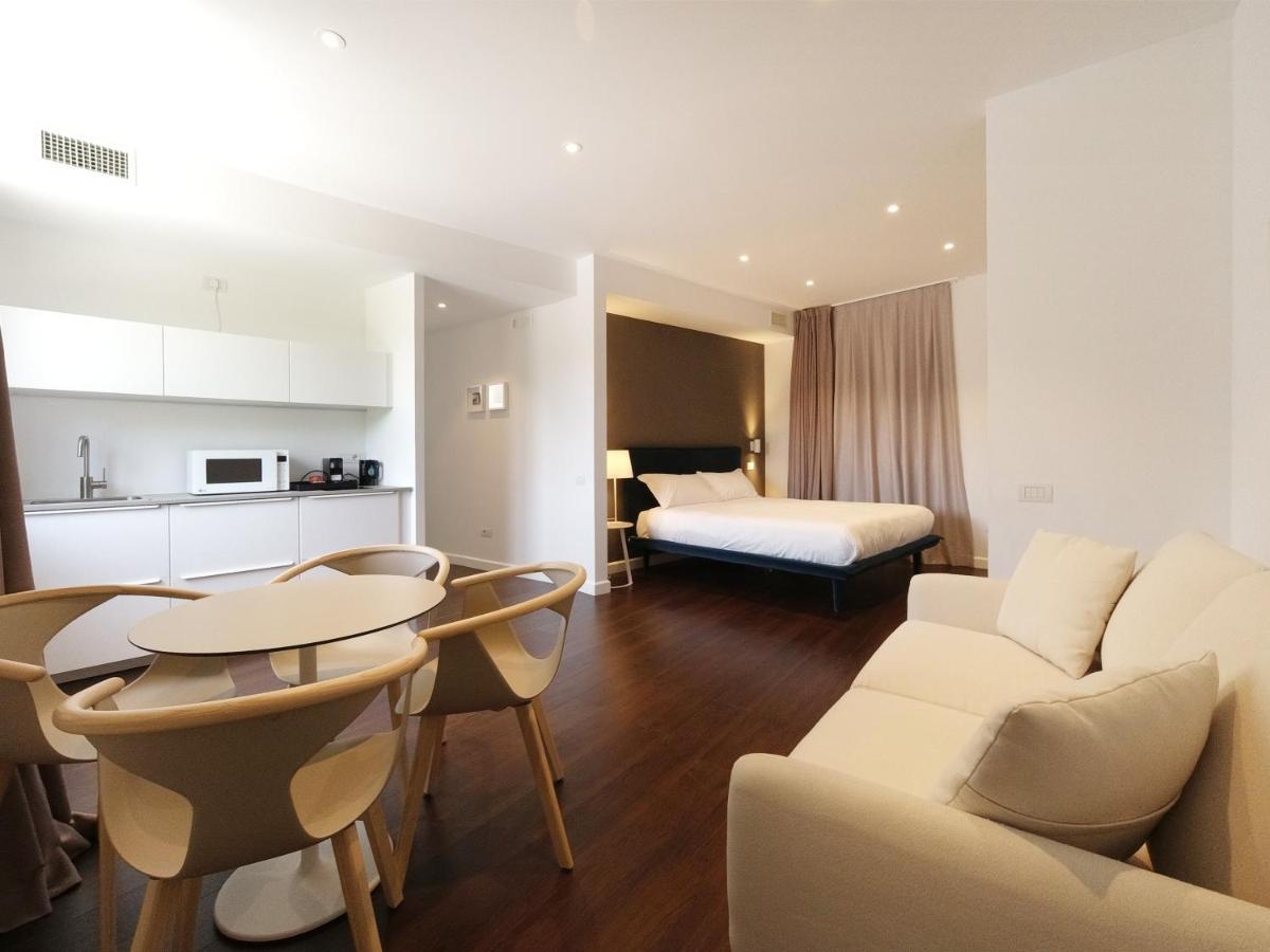 In Centro Citta Apartment Matera Luaran gambar